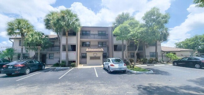 Building Photo - 9830 Nob Hill Ln