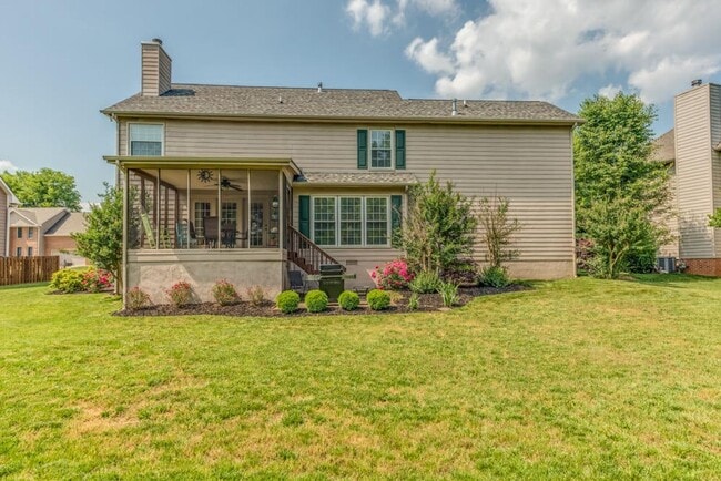 Building Photo - Knoxville 37934 - Beautiful 4-Bedroom, 2.5-Bath Home with Bonus Room in Desirable Farragut – 2,62...