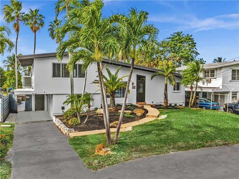 Building Photo - 2507 Okeechobee Ln