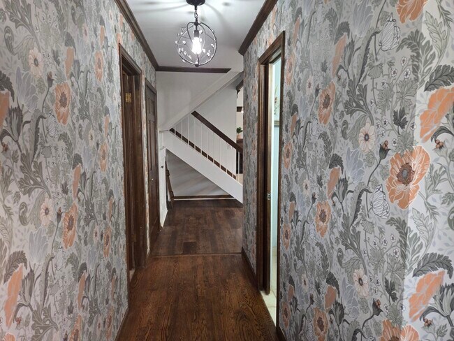 Building Photo - 6136 Palomino Ct