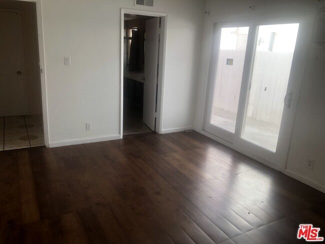 Building Photo - 8159 Aldea Ave