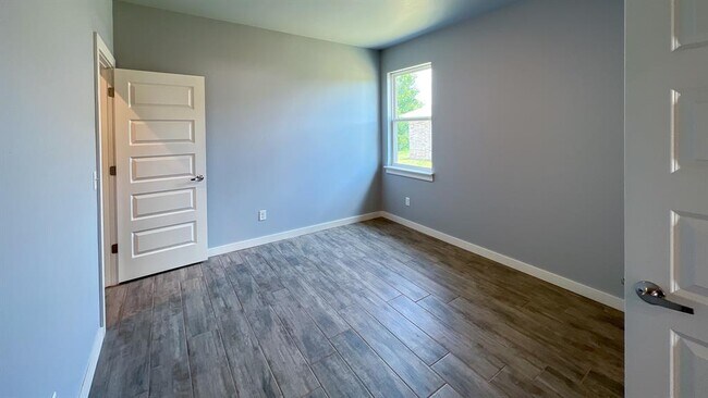 Building Photo - 17611 Natalie Ct