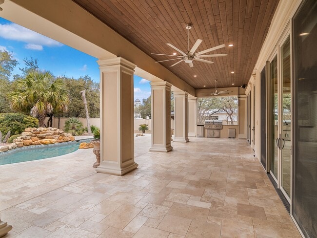 Building Photo - 202 Wellesley Loop