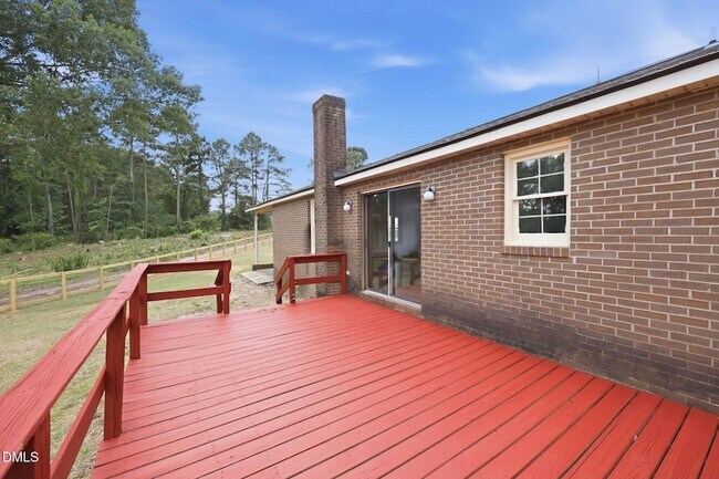 Building Photo - 763 Tingen Rd