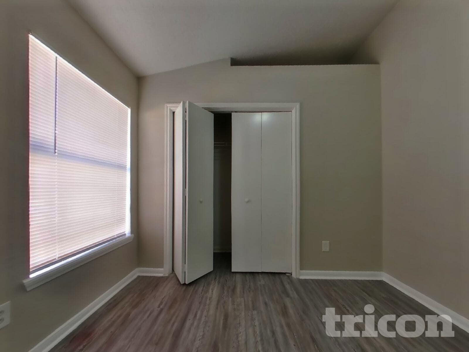 Building Photo - 3114 Kelling St