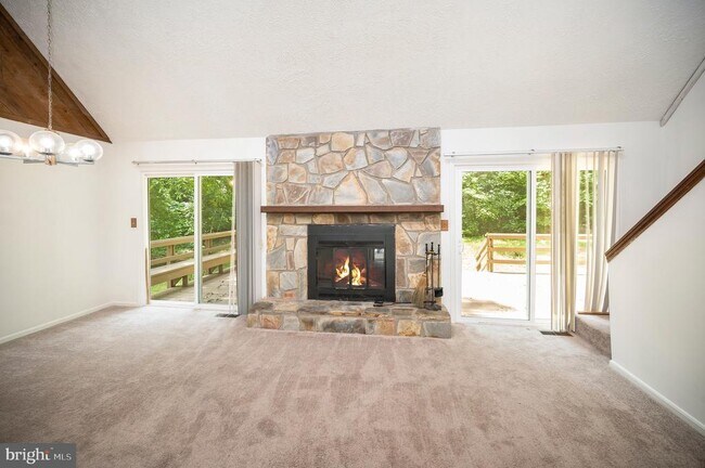 Building Photo - 503 Harrison Cir
