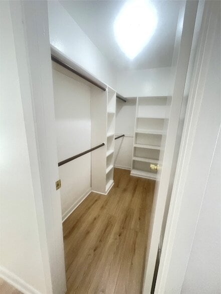 Building Photo - 701 Rosedale St