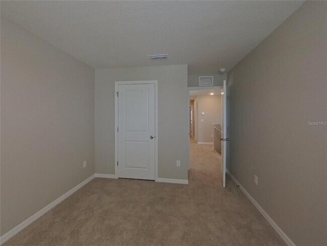 Building Photo - 10733 Hidden Banks Gln