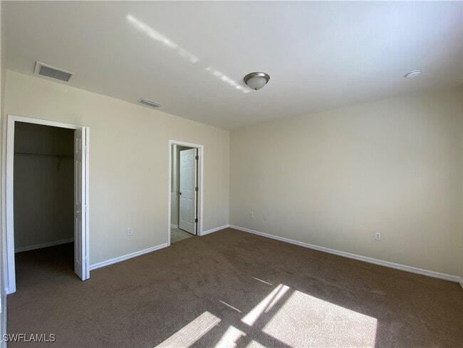 Building Photo - 539 Alexia Ave S
