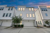 Building Photo - 1907 Lonestar Brook Ln