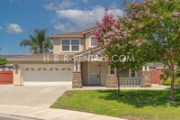 Building Photo - 4-Bedroom, 3-Bath Home in Desirable Manteca – Spacious Living