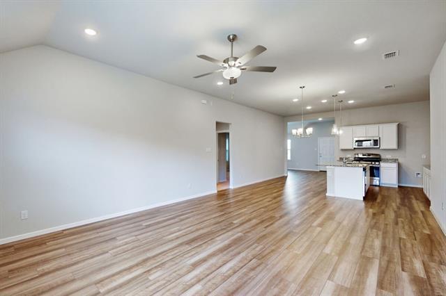 Building Photo - 1817 Grassland Dr