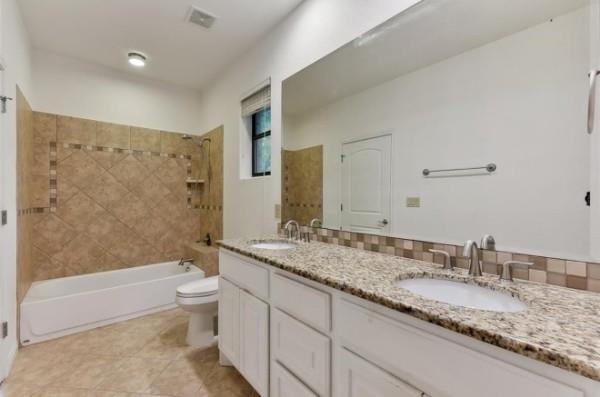 Building Photo - 10104 Missel Thrush Dr