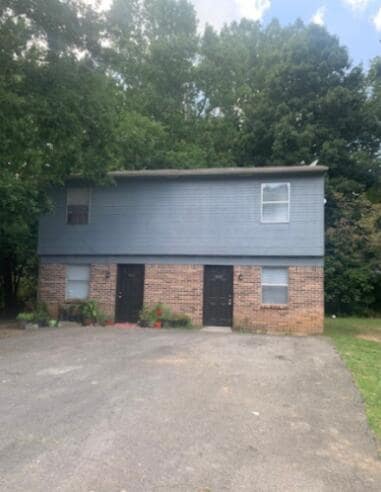 Building Photo - 4803 Frontage Rd NW