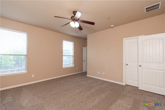 Building Photo - 12612 Timber Heights Dr