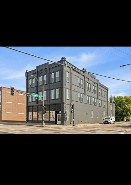 Primary Photo - 842 Rice St