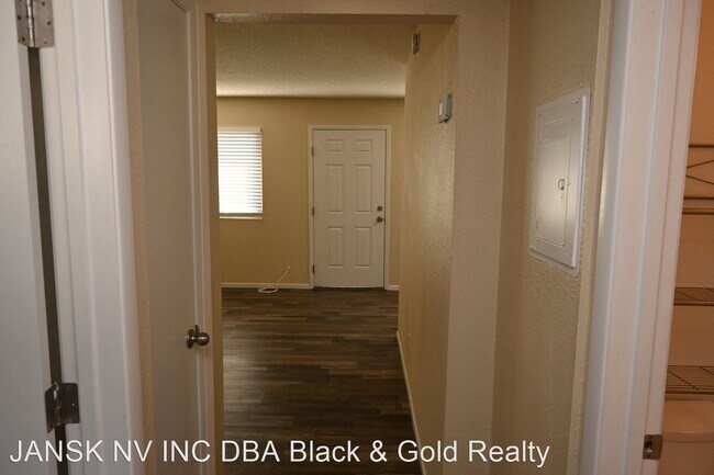 Building Photo - 2 br, 1 bath House - 2514 McCarran St. #2