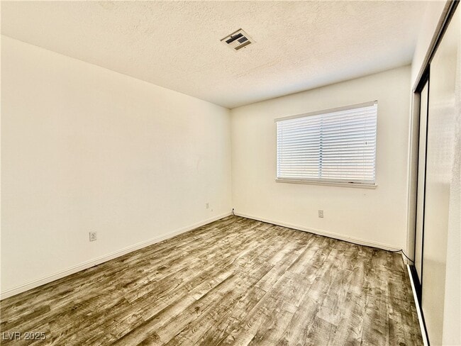 Building Photo - 4600 Ermine Ct