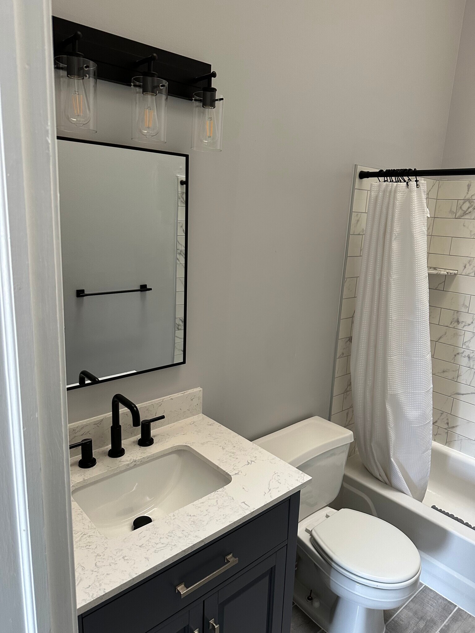 Building Photo - 49467 Pointe Xing