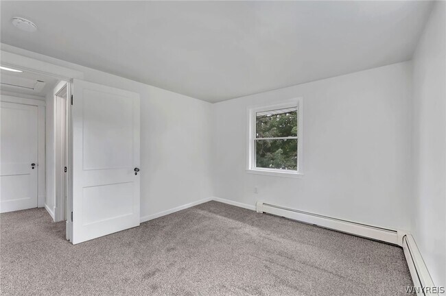 Building Photo - 1733 NY-78