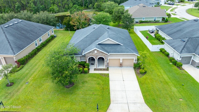 Building Photo - 32 Abacus Ave