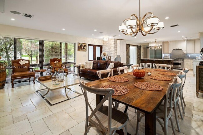 Building Photo - 9890 SW 138th St