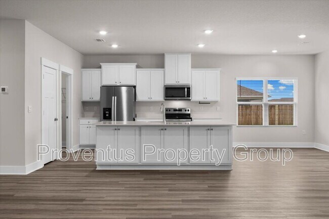 Building Photo - 3136 Silver Maple Dr