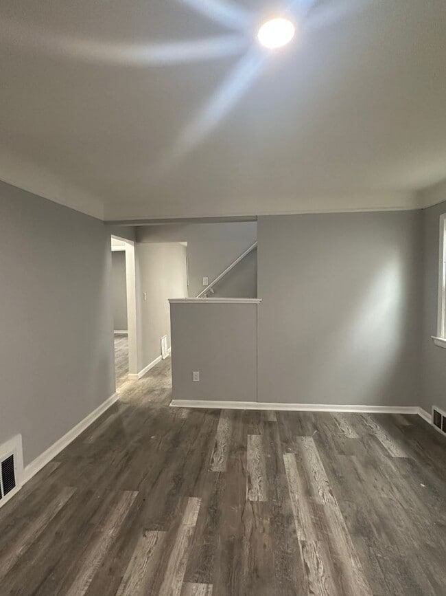 Building Photo - 12914 Park Knoll Dr