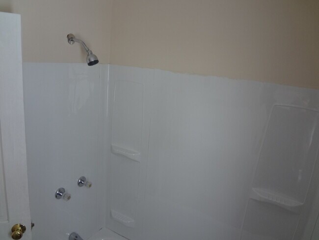 Building Photo - CALL TODAY TO RENT YOUR HOME SWEET HOME !!!