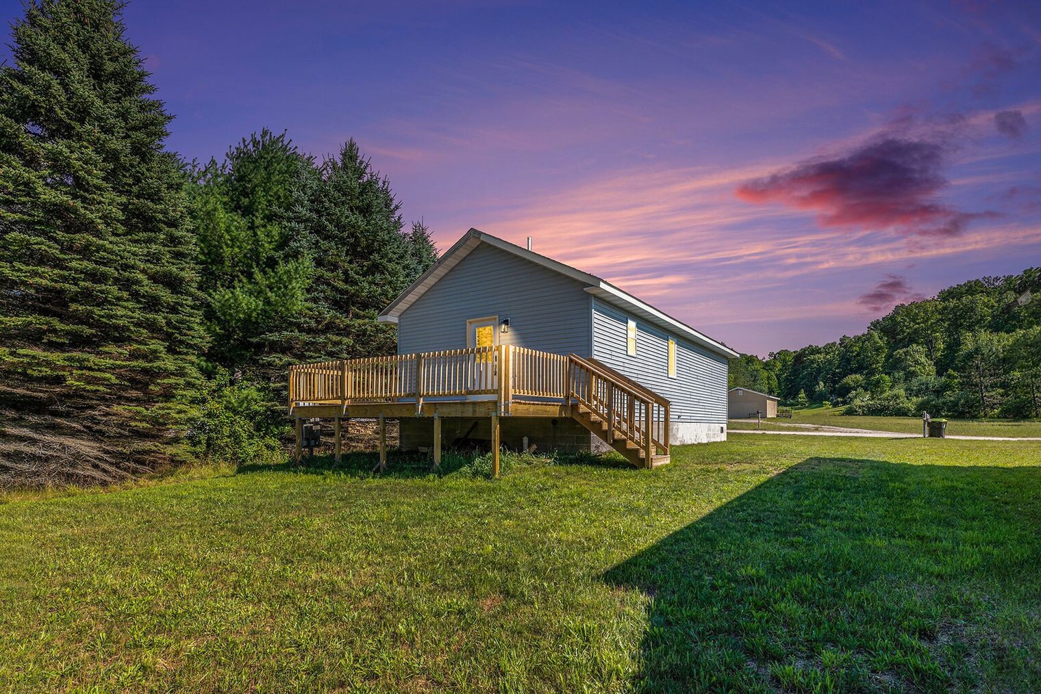 Building Photo - 14066 Deer Valley Ln