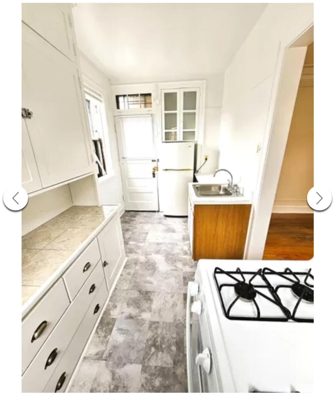 Building Photo - 1500 W Chase Ave