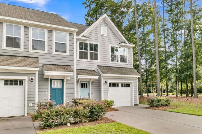 Building Photo - 1010 Crescent Cove Lane