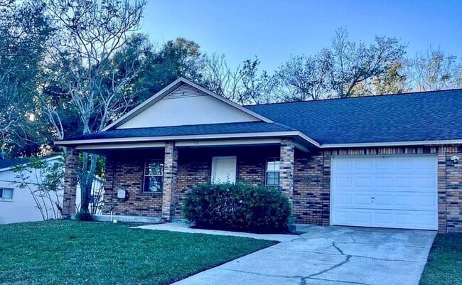 Primary Photo - 58 Bougainvillea Dr