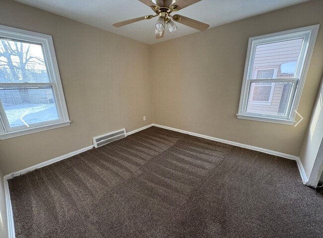 Building Photo - 19400 Libby Rd