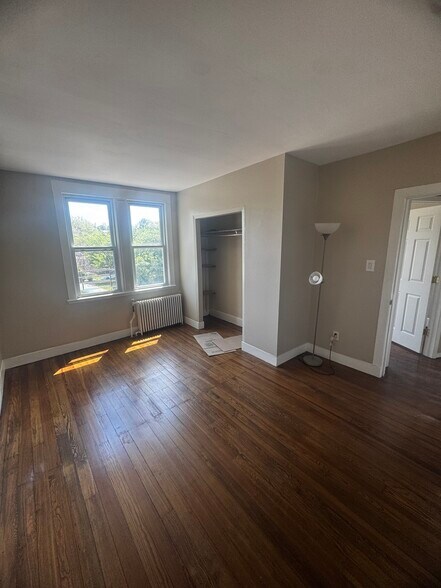 Building Photo - 208 Saint Marys Ave