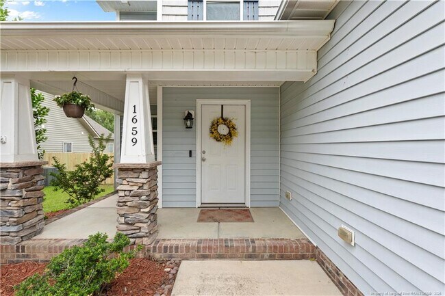 Building Photo - 1659 Rock Creek Ln