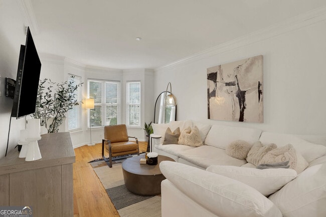 Building Photo - 375 Highland Ave NE