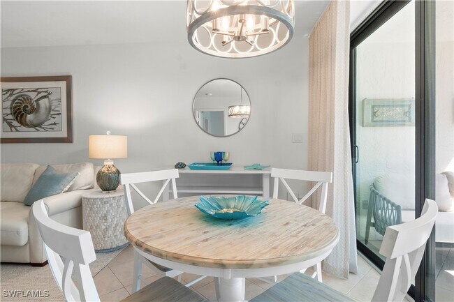 Building Photo - 271 Southbay Dr