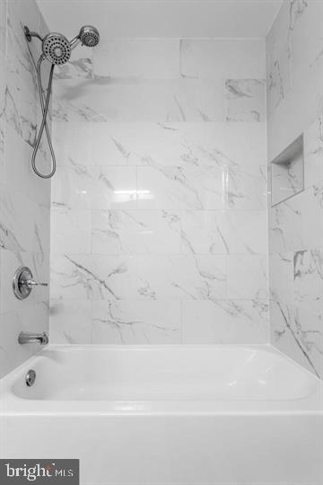 Building Photo - 2807 Falling Brook Terrace