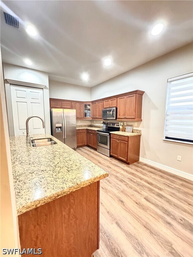 Building Photo - 5357 Brin Way