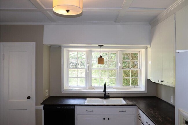 Building Photo - 2781 Ashley Ave