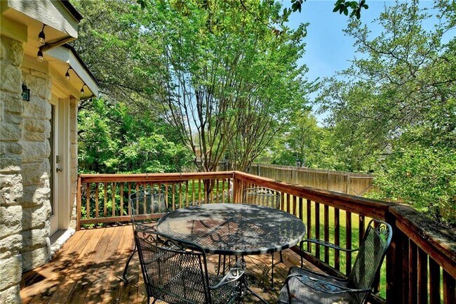 Building Photo - 8905 Colberg Dr