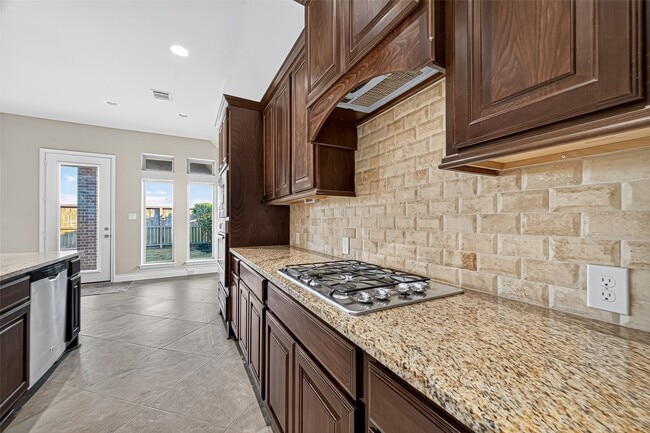 Building Photo - 28015 Castle Park Ln