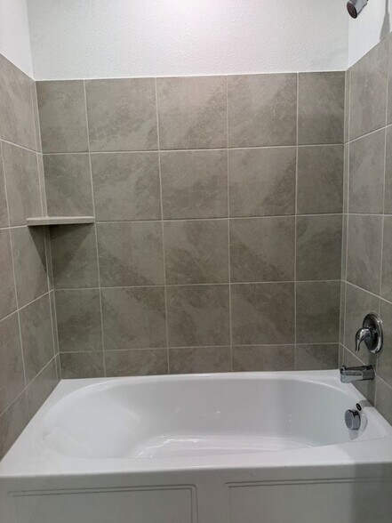 Building Photo - 11815 Hermosa Ln