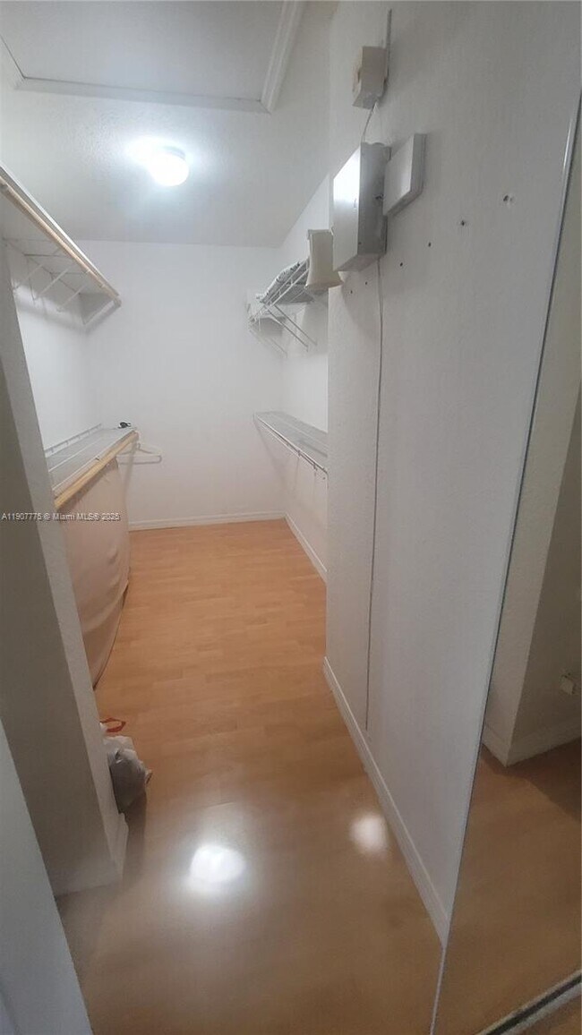 Building Photo - 11400 NW 34th Pl