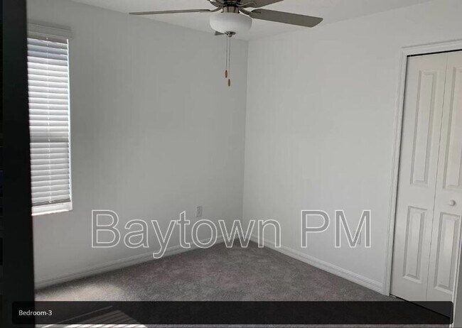 Building Photo - 2583 Leonia Ln