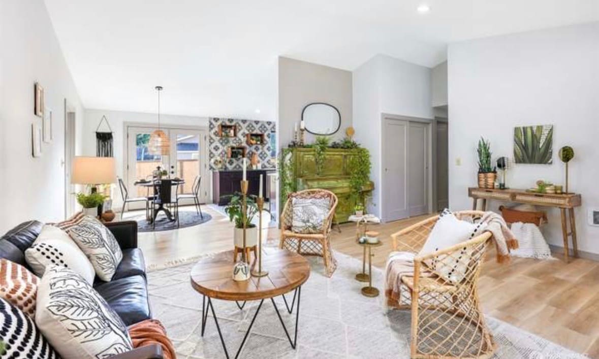 Building Photo - 2411 Cedar Rd