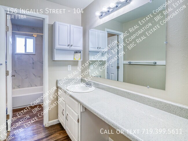 Building Photo - 196 Ingalls St