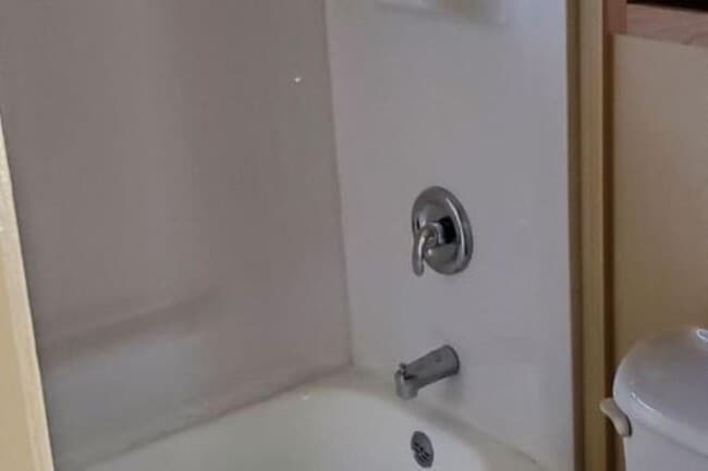 Building Photo - 2 bedroom in Billings MT 59101