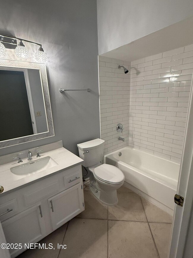 Building Photo - 3083 Marbon Estates Ln S